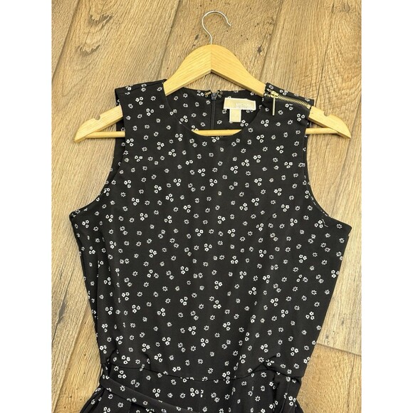 MICHAEL KORS WOMENS WIDE LEG CROPPED JUMPSUIT ROMPER BLACK WHITE FLOWERS Sz M - Picture 2 of 13